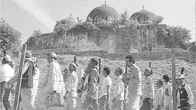 Mulayam Singh Yadav in Babri Masjid